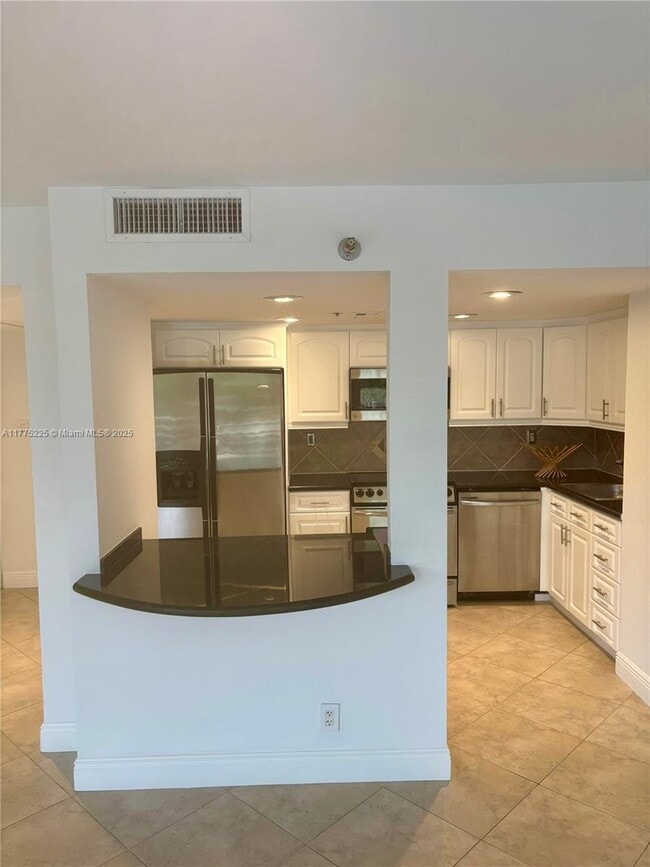 Foto del edificio - 2025 Brickell Ave