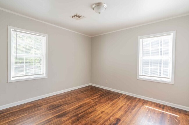 Foto del edificio - Cozy 4-Bedroom House in Tulsa, OK
