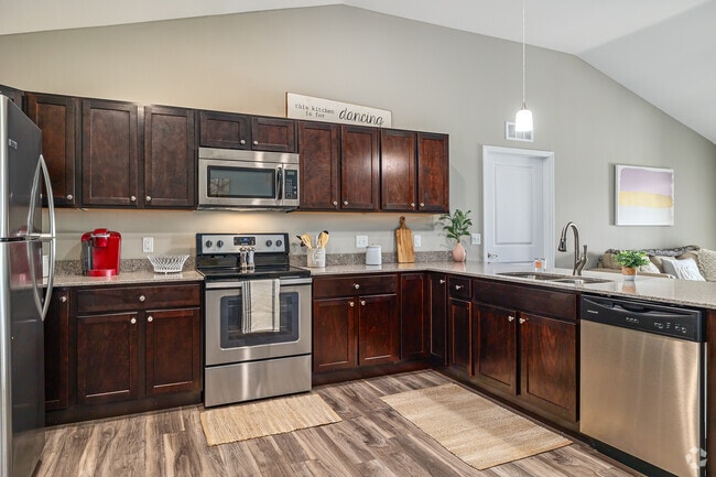 2BD, 2BA - 1264SF - The Village at Waterville Landing