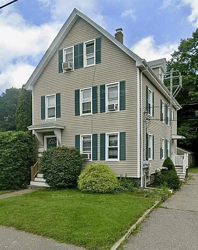 Exterior of the house - 54 Clifford St