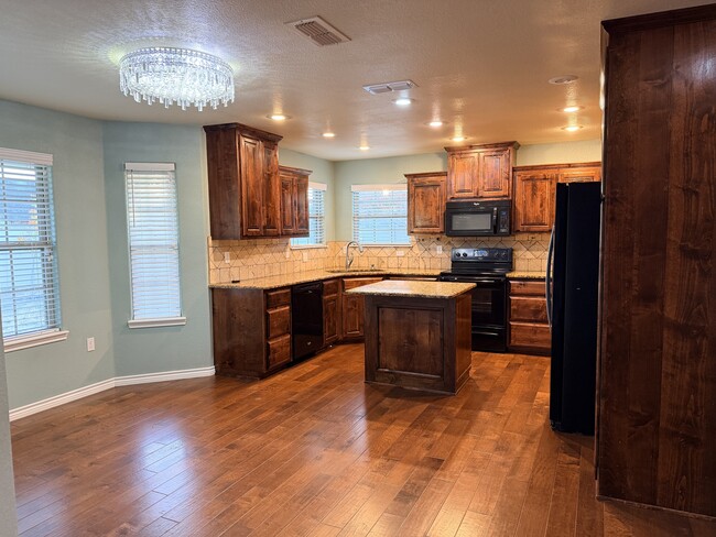 Foto del edificio - 426 E University Dr