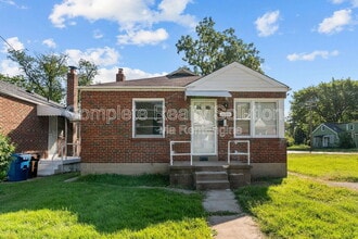 Building Photo - 6605 Barken Ave