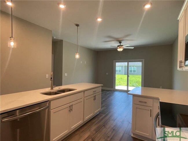 Building Photo - 219 HAISLEY RUN