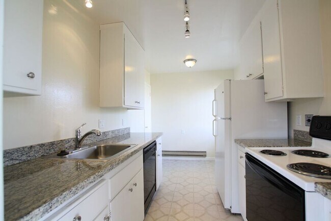 Foto del edificio - 1901 Garden Dr