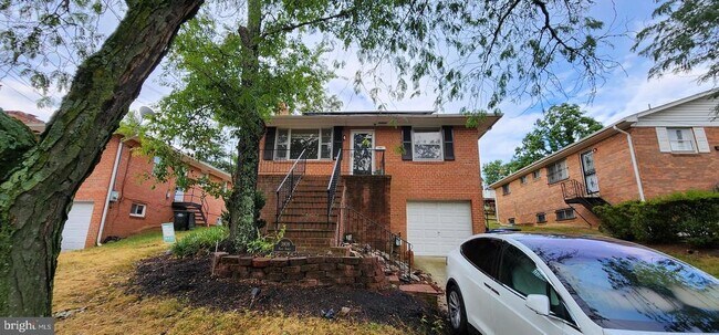 Building Photo - 3809 Nash St SE