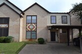 Foto principal - 2445 Monarch Dr