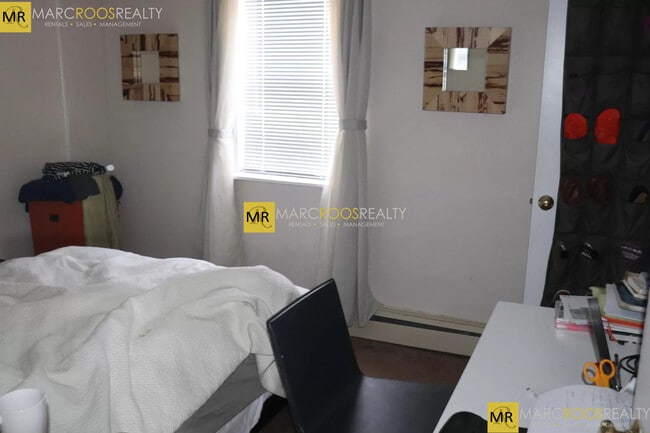 Building Photo - 24 Speridakis Ter