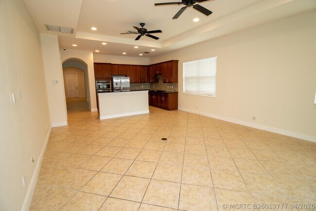 Foto del edificio - 8253 NW 118th Way