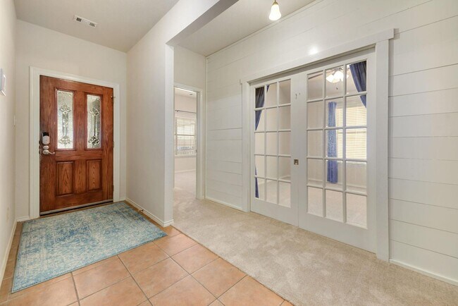 Foto del edificio - Beautiful 4 bed/2 bath home in Mckinney | Spacious Layout | Private Backyard Retreat