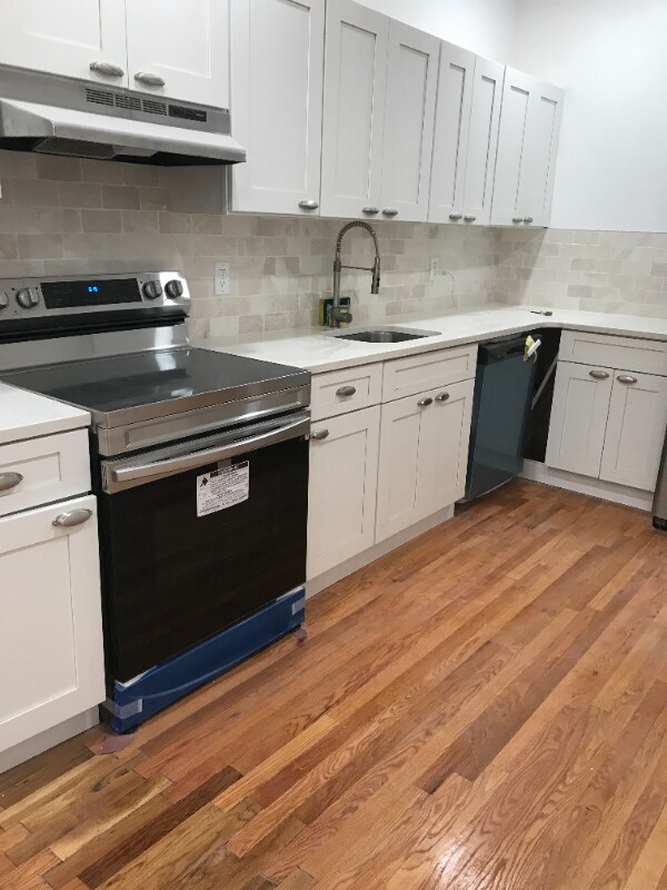 Primary Photo - 742 MacDonough St