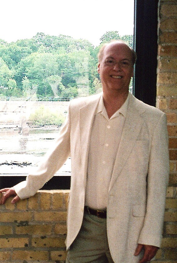 Foto del edificio - 2330 N Skylark Dr