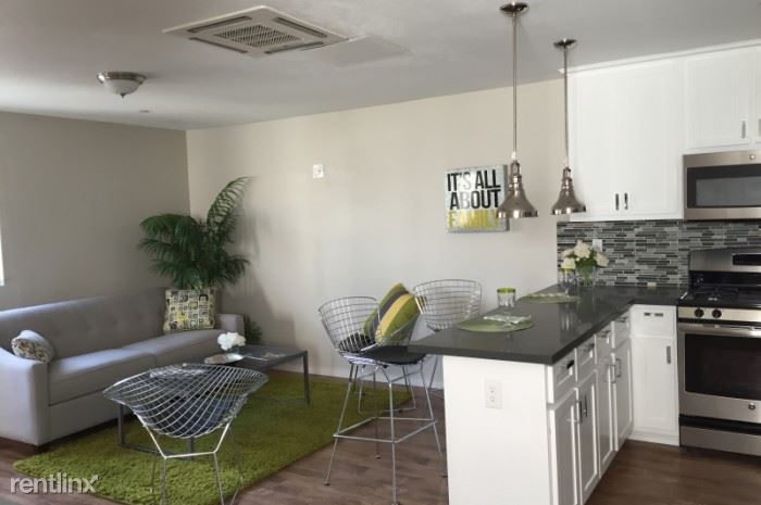 Primary Photo - 1168 W 36th Pl