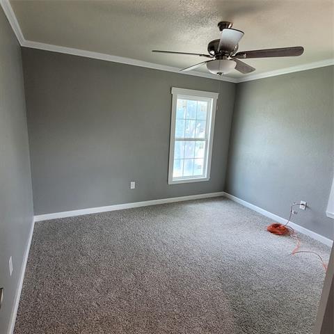 Foto del edificio - 1721 Hillside Dr