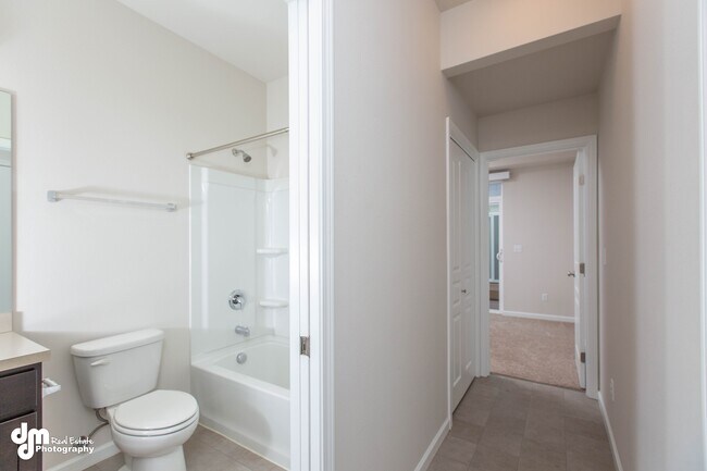 Foto del edificio - 150 Willow View Circle