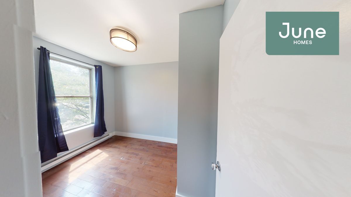 Primary Photo - ROOM ONLY in 4-bed/2.0-bath Home