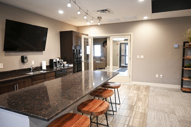 Building Photo - The Sterling Apartments At Kearney