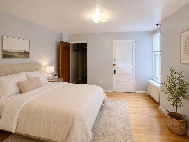 Foto del edificio - 5432 Baywood St