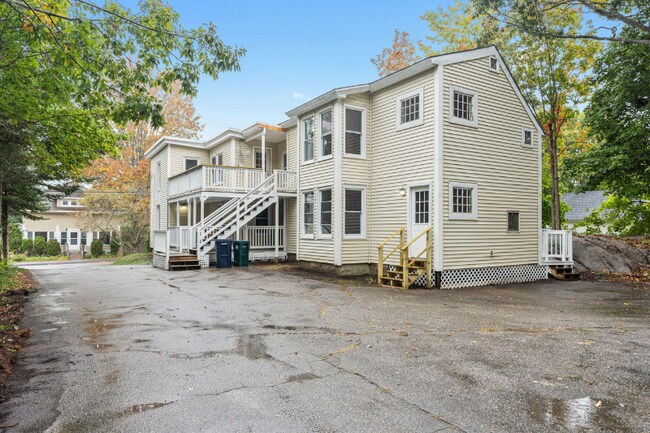 Building Photo - 30 Taylor St