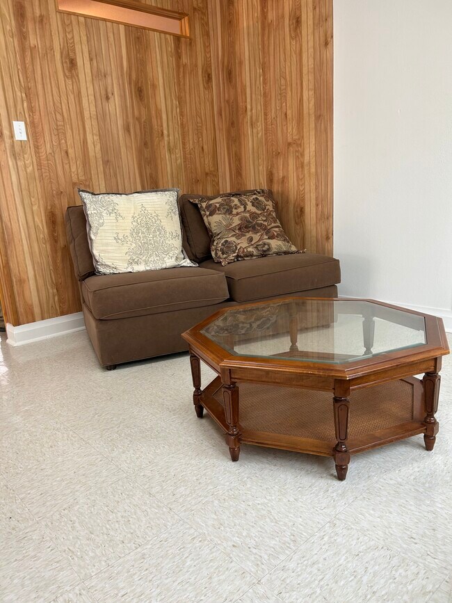 5308 LA1 Unit Apartment B, Raceland, LA 70394 Apartments in Raceland