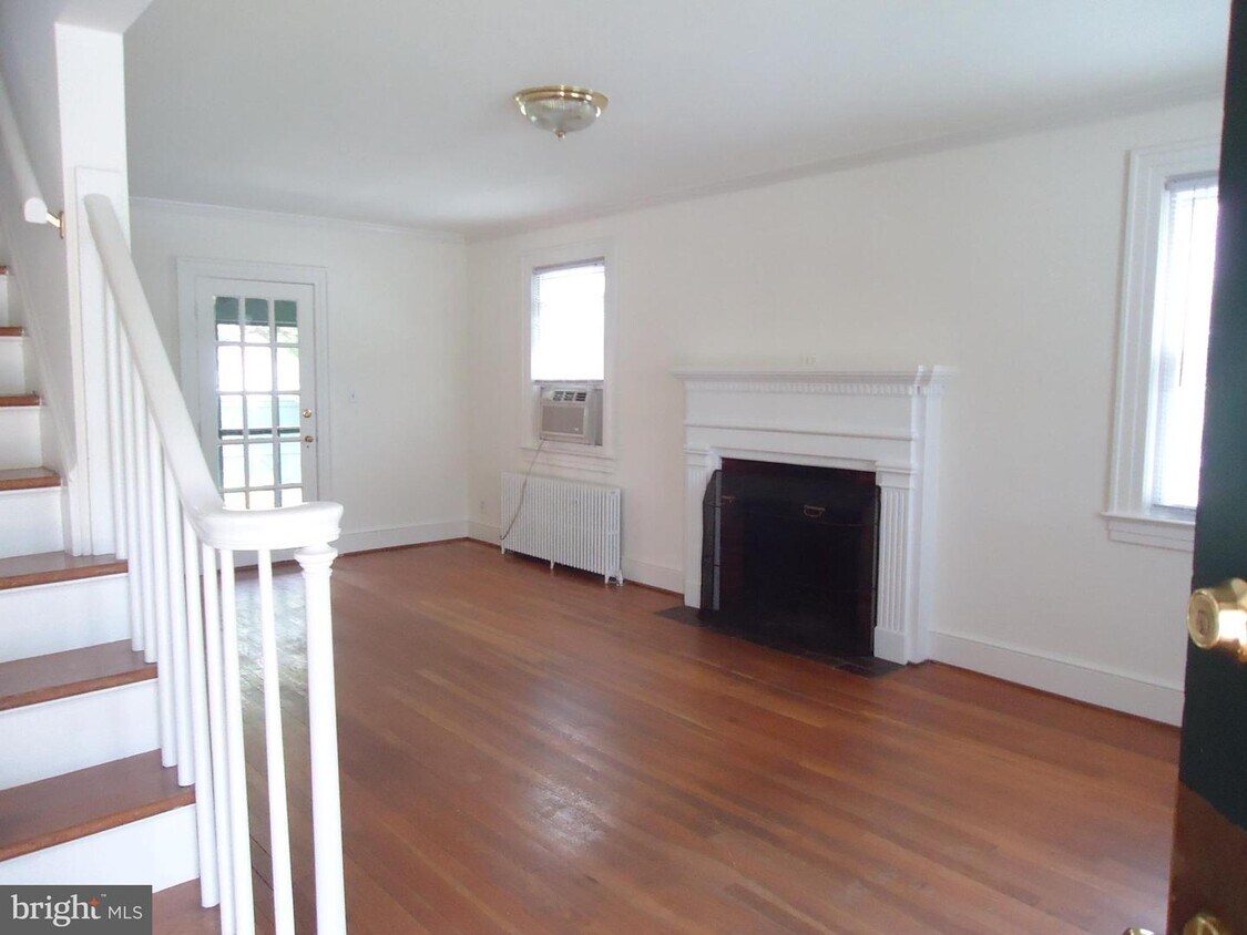 1309 Littlepage St, Fredericksburg, VA 22401 House Rental in