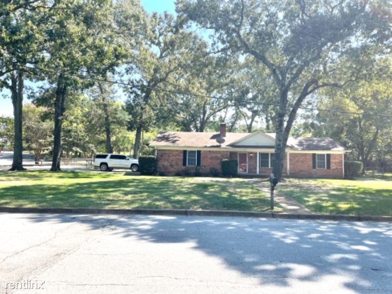 Primary Photo - 3 br, 2 bath House - 525 Ronnette Dr.