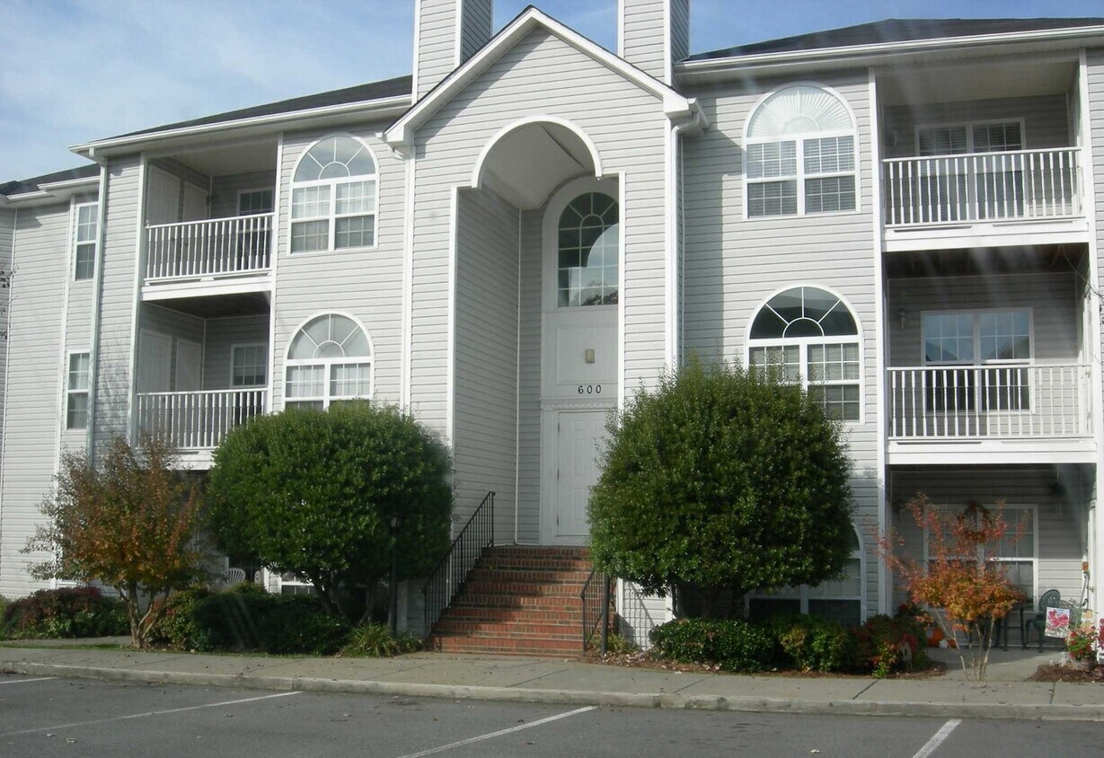 Photo - 523 Rivertree Ln (Winston-Salem, NC)