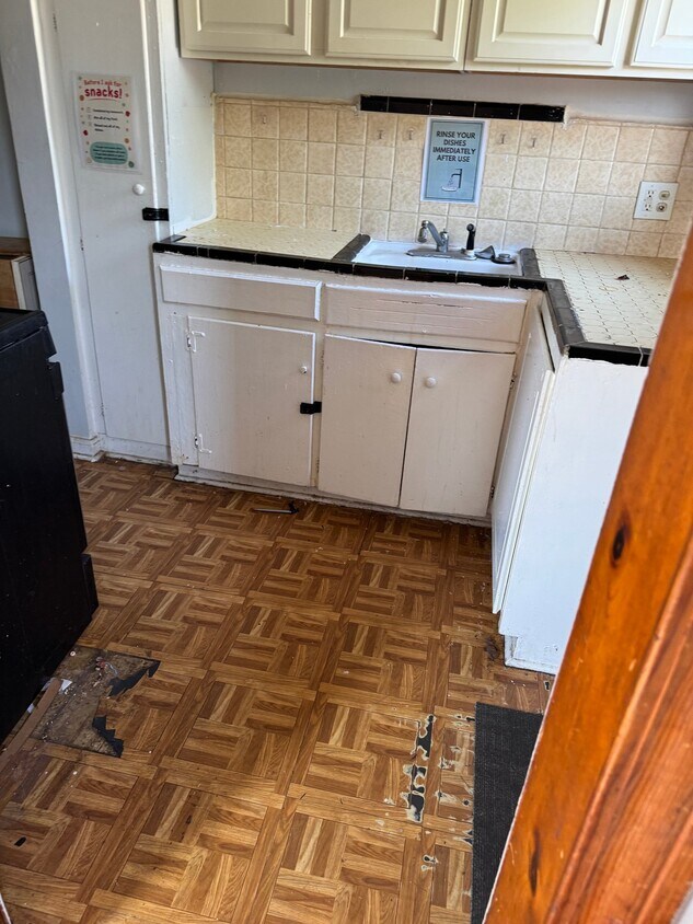 Foto del edificio - 24502 W Chicago