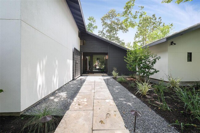 Foto del edificio - 5510 Harvest Oak Landing Dr