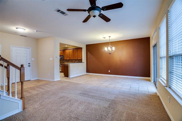 Foto del edificio - 5843 Clearwater Ct