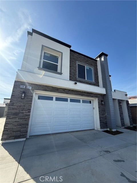 Building Photo - 6590 Almeria Ave