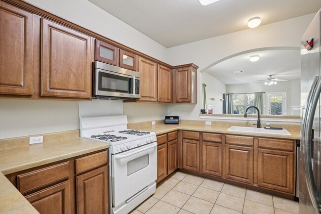 Foto del edificio - 165 Firwood N