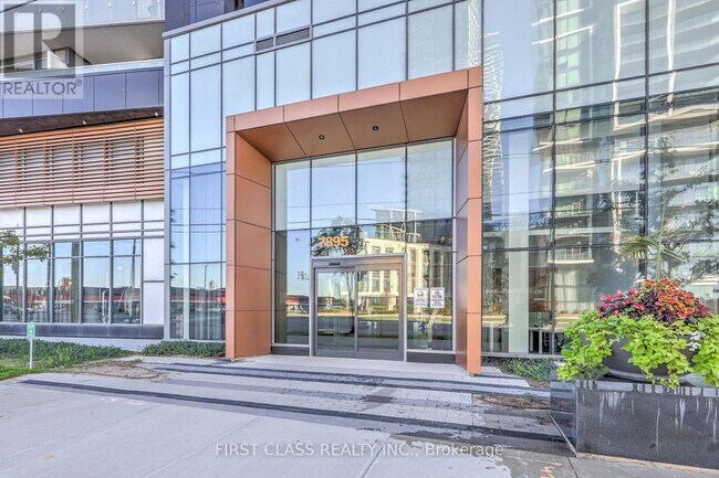 Building Photo - 7895 Jane St