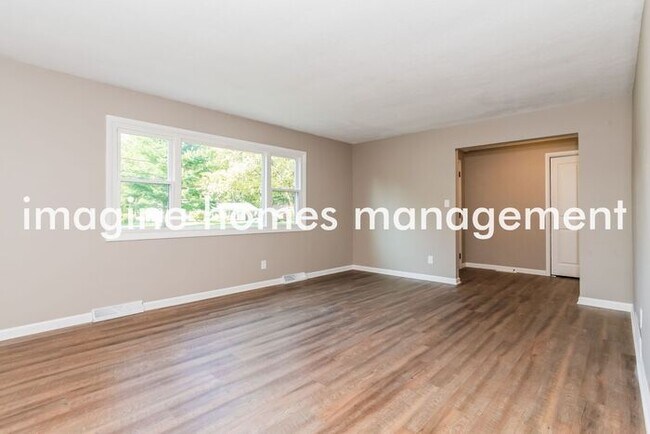Foto del edificio - Stunning 3 Bedroom Ranch Home in Westlake