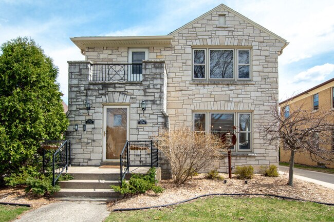 Building Photo - 2790 N 70th St