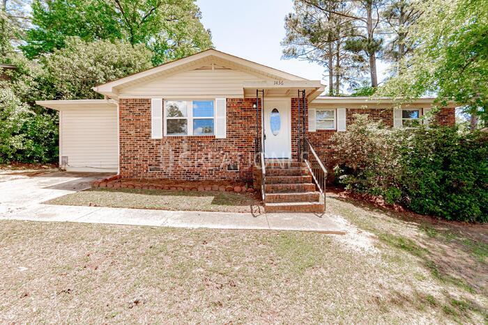 Primary Photo - 1436 Hollingshed Rd