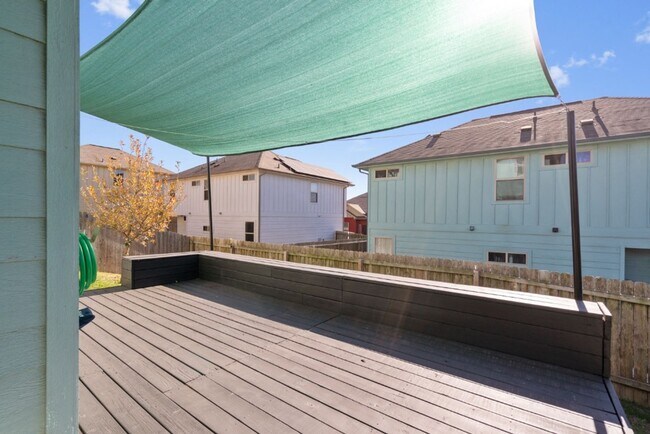 Foto del edificio - 5804 Loblolly Ln