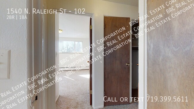 Building Photo - 1540 N Raleigh St