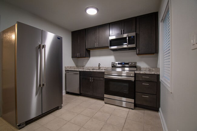 Foto del edificio - 5094 J E L Drive