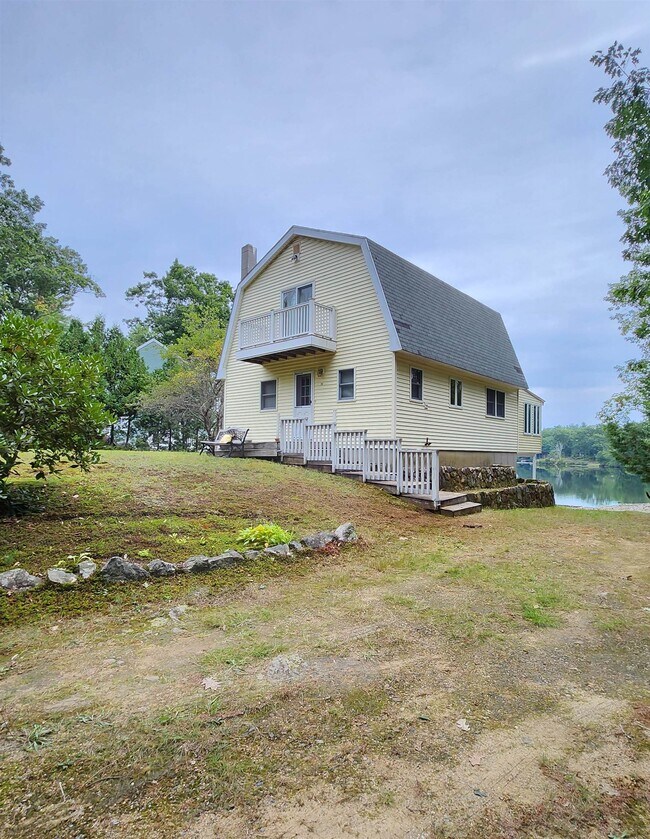 30 Pinepark Dr, Barnstead, NH 03218 House Rental in Barnstead, NH