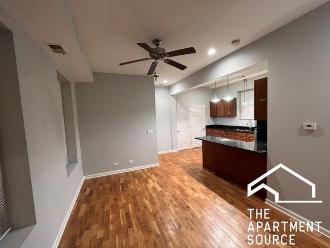 Building Photo - 2249 S Bell Ave