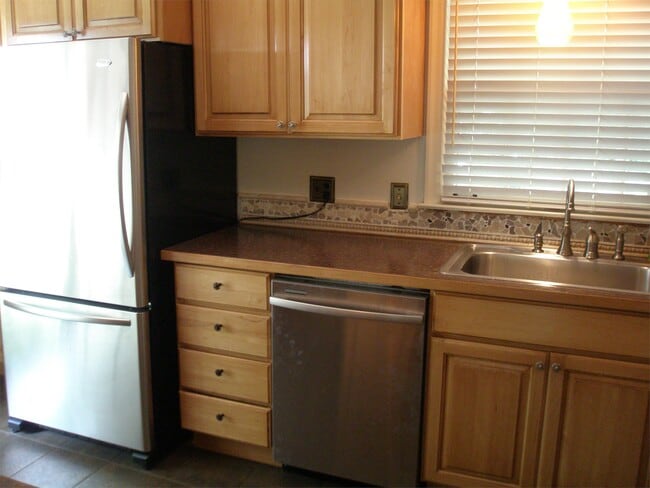 Photo - 3962 Chamblee Dunwoody Rd House