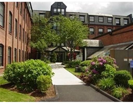 Building Photo - 2 bedroom in Quincy MA 02170