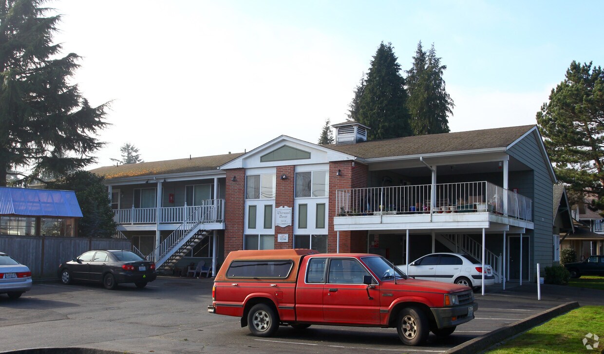 Primary Photo - Whitwood Manor Apartments