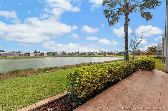 Foto del edificio - 364 Sunview Way