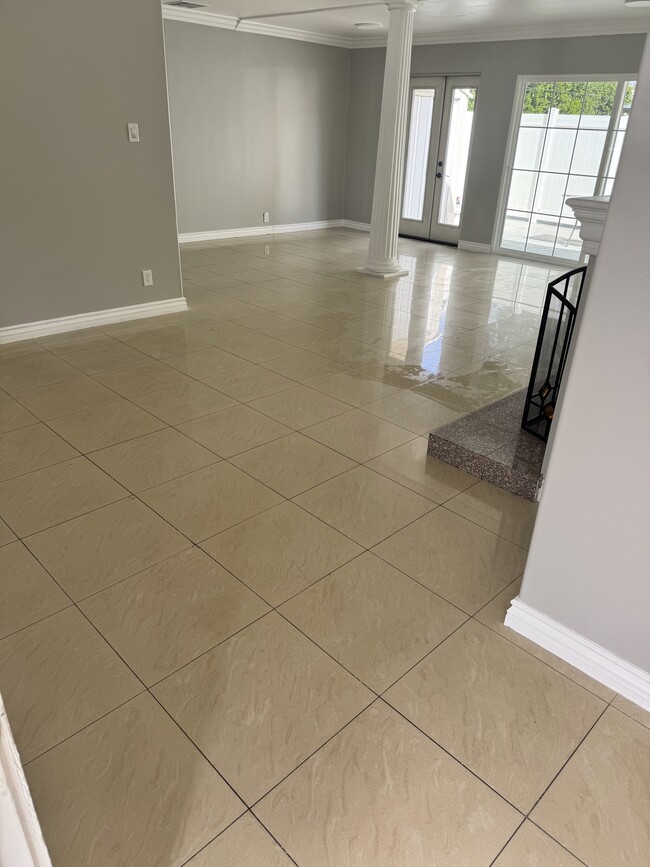 sala de estar, - 7920 Shoshone Ave