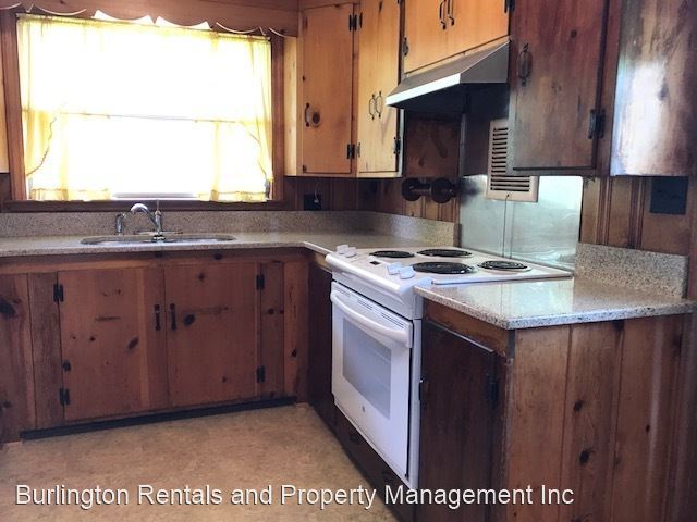 Foto del edificio - 3 br, 1.5 bath House - 912 S Main St