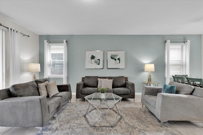Foto del edificio - 5541 Misty Oak Cir