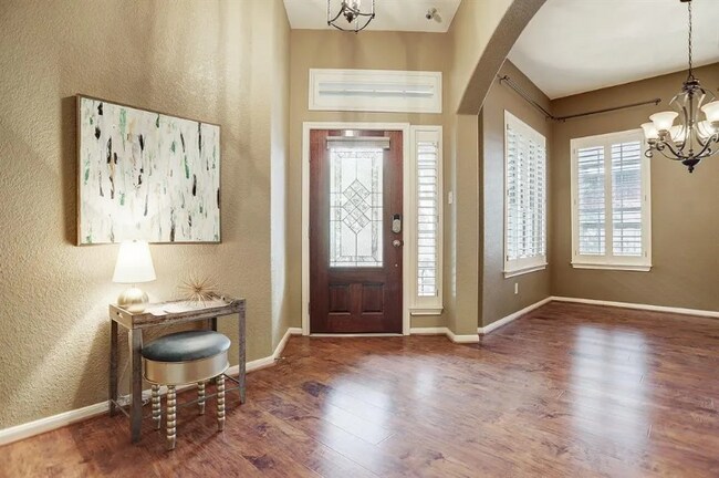 Foto del edificio - 10515 Carrollton Ct