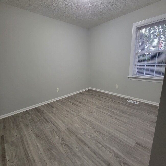 Foto del edificio - DOWNTOWN WILMINGTON - 3BD/2BA - Blocks fro...