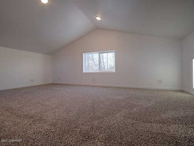 Foto del edificio - Single Family Home with 1 Bedroom 1 Bathroom